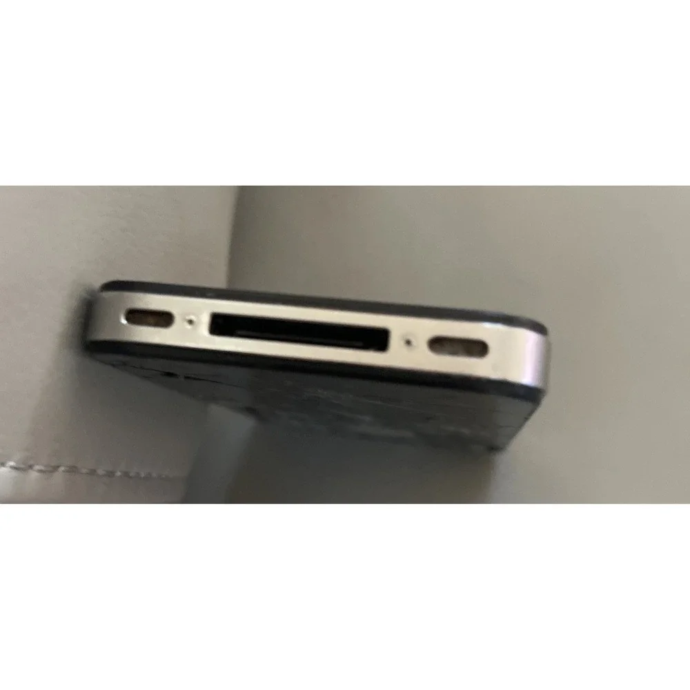 Apple iPhone 4 Black Working‎ Back Glass Broken